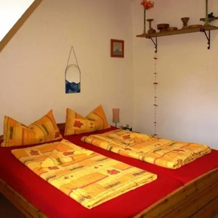 Apartment Gruessing, 15014 *