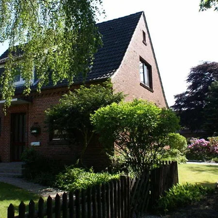 Gruessing, 15014 Apartment Leer